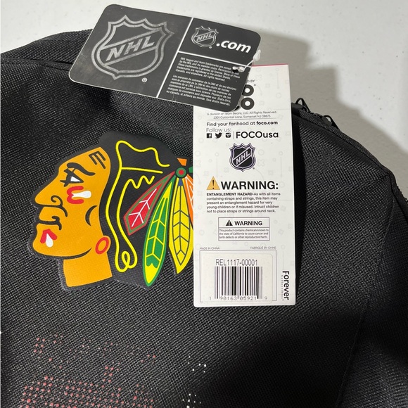 NHL FOCO USA Chicago Blackhawks Backpack NWT Black - Picture 8 of 12